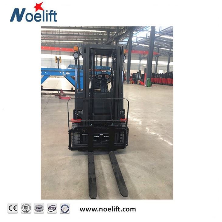 4 Wheel Counter Balance Electric Forklift