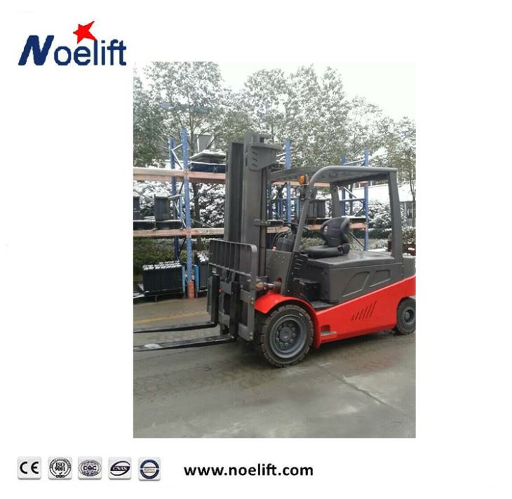 Four-point Electric Forklift