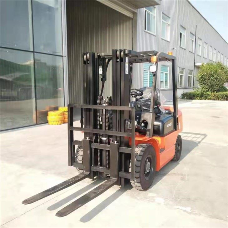 DIESEL FORKLIFT