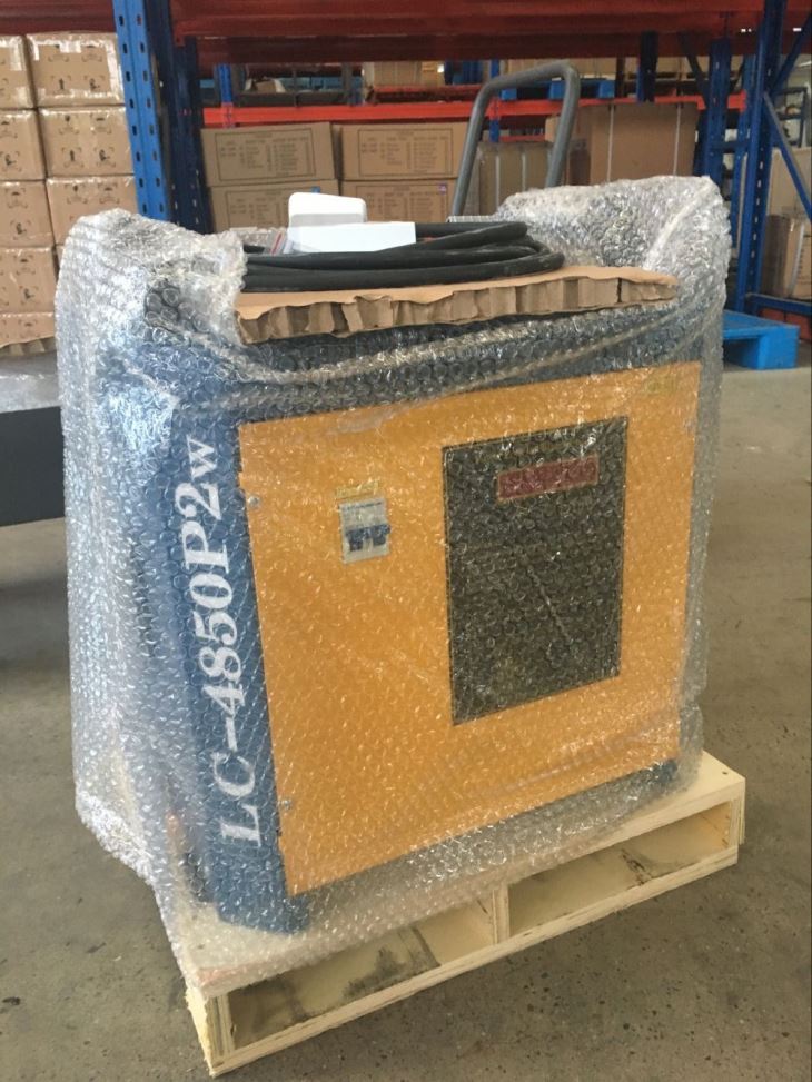 Double Scissor Forks Electric Reach Truck Forkli