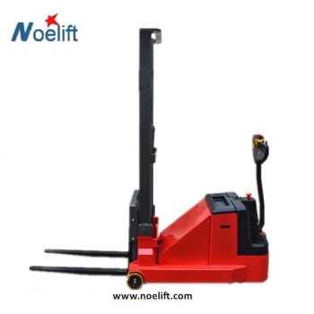 Counterbalanced Electric Reach Truck Without Leg