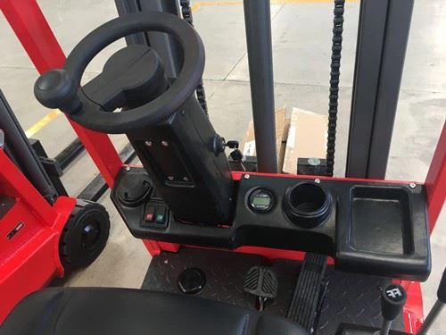 China Noelift Electric Three-pivot Counterbalanced Forklift Battery Powered Lifter