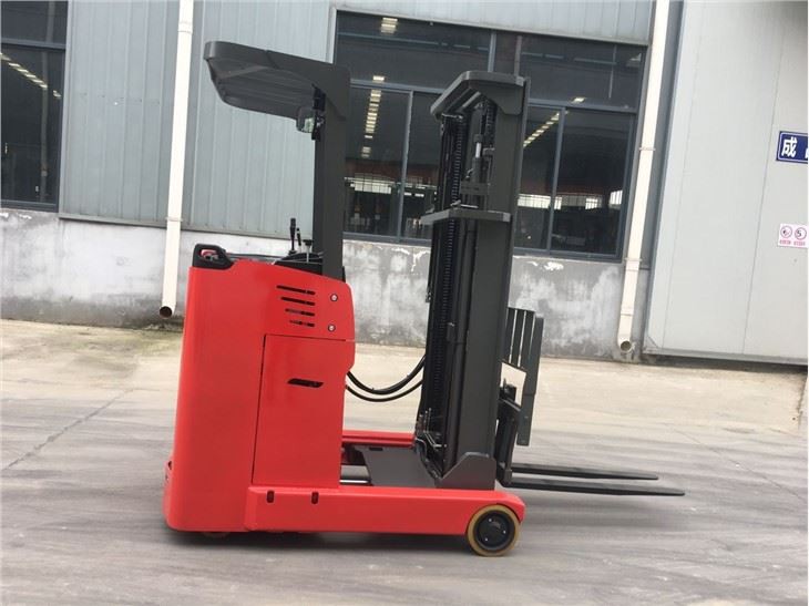 Electric Reach Truck Forklift