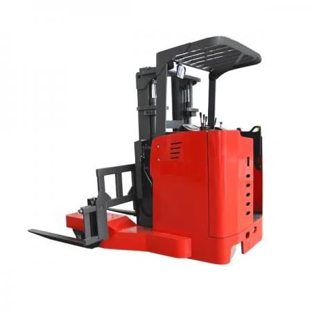 Four-way Driving Forklift