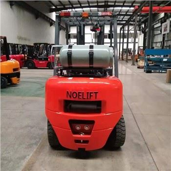 Oil-driven Engines Gasoline Storage 1.5t Forklifts