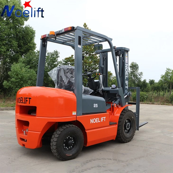 Diesel Forklift With Paper Roll Clamp