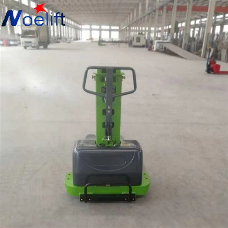 China Self Loading Stacker Forklift