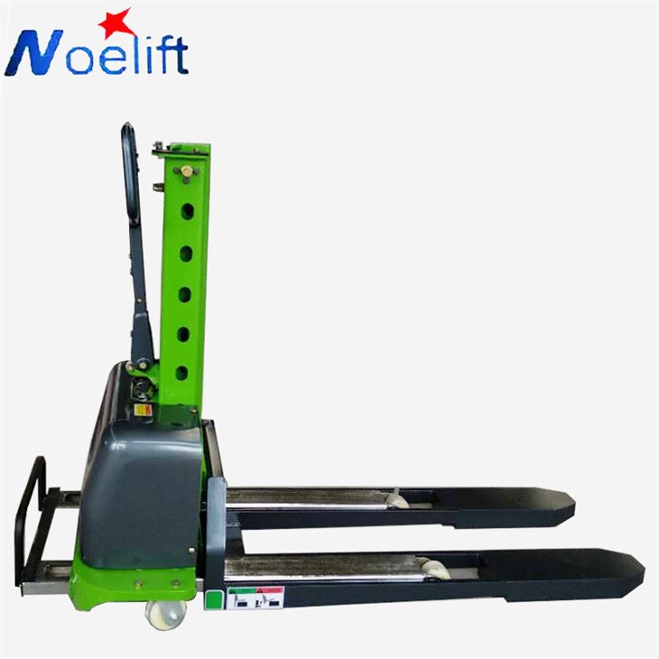 China Self Loading Stacker Forklift